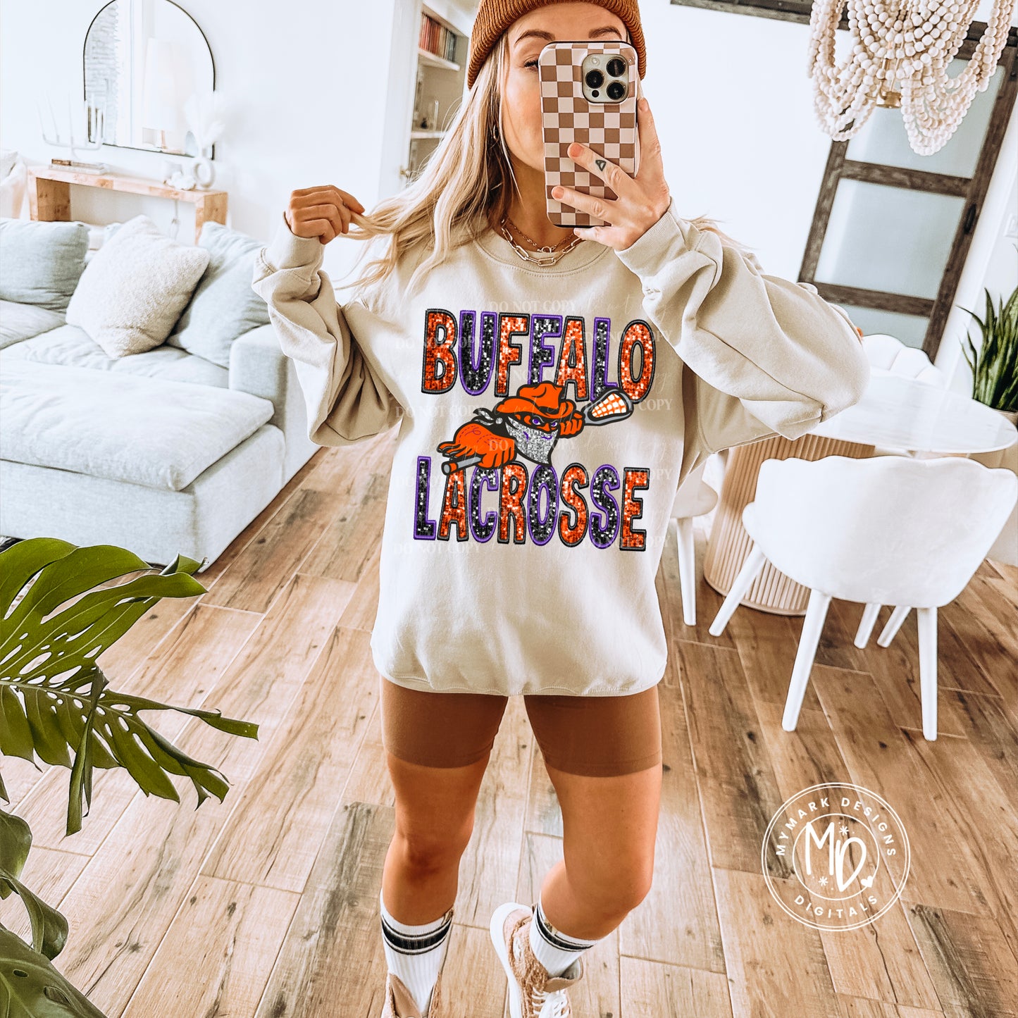 Buffalo L : Sequin Faux Embroidery : PNG